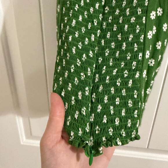 Reformation Green Fitted Crop Tank Top - Picture 5 of 5